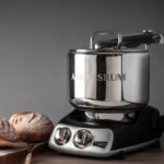 Ankarsrum Assistent Original Stand Mixer (Black) - Image 2