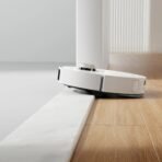 Dreame L40 Ultra Robot Vacuum and Mop (White) - Image 2