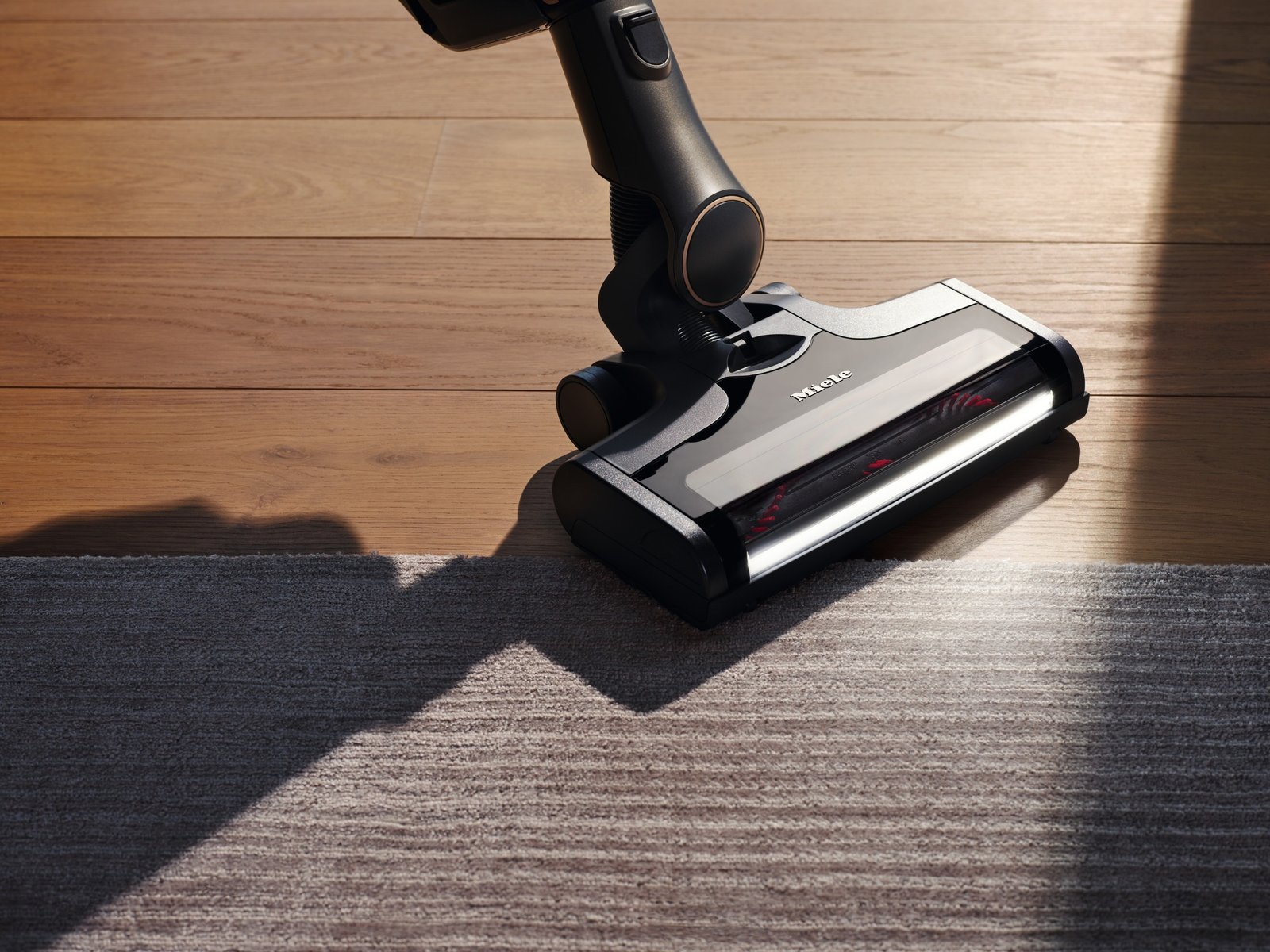 257-1 Miele Triflex HX2 Pro (Infinity Grey) Cordless Vacuum - Image 1