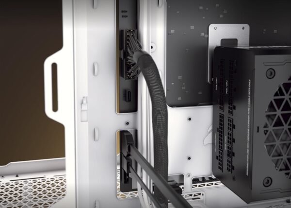 136-2 Corsair 6500X Mid-Tower ATX Dual Chamber PC Case - White
